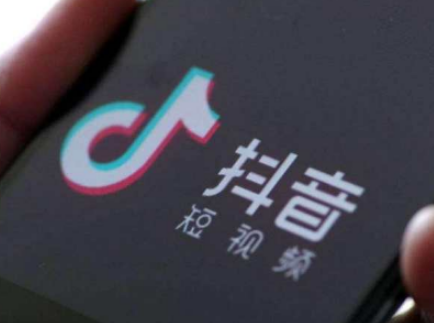 抖音你如果爱上别人请别告诉我是什么歌?你如果爱上别人请别告诉我谁唱的?