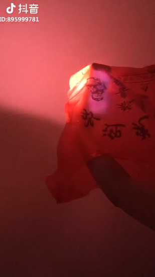 抖音中突然拉近镜头画面如何拍摄_抖音拍摄拉近镜头画面教程