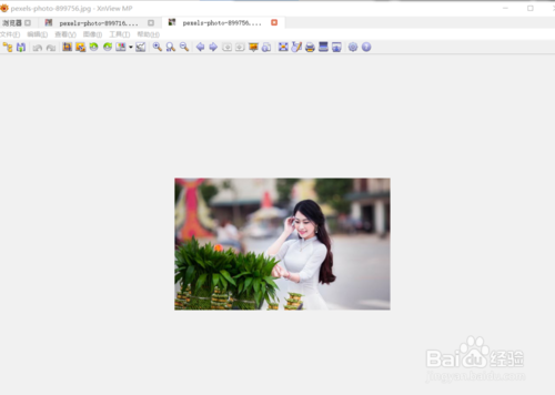 如何使用xnview的光晕特效