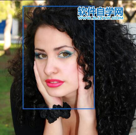 ps2022怎么把一张照片的妆容复制到另一张照片上